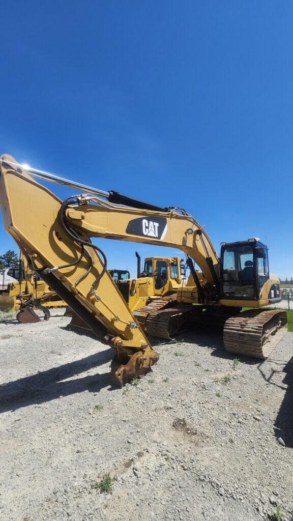2007 CATERPILLAR 320D
